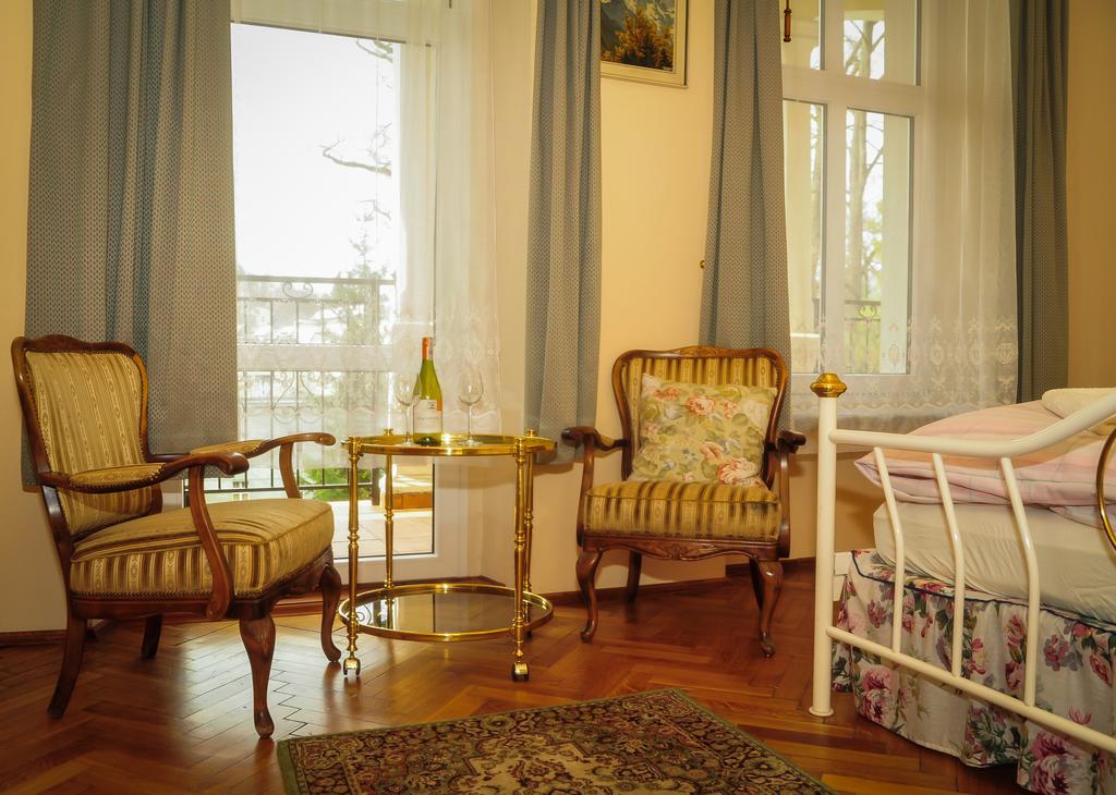 Lądek-Zdrój Willa Elysium Bed & Breakfast 部屋 写真