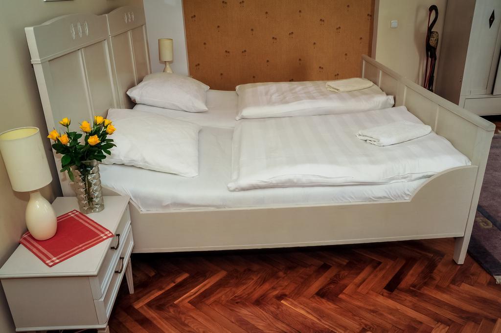 Lądek-Zdrój Willa Elysium Bed & Breakfast 部屋 写真